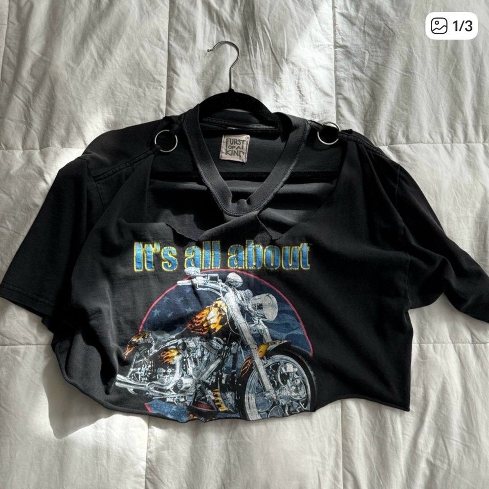 Biker crop top Black Graphic T-Shirt